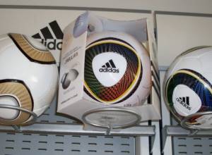 Большого футбола не будет на большом экране