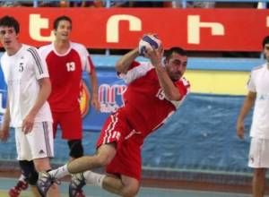 В гандболе так же, как и в футболе