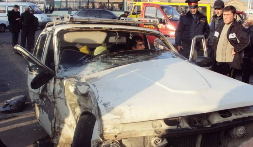 2bf0e7a81f53bb98cf7a6f861b916a34