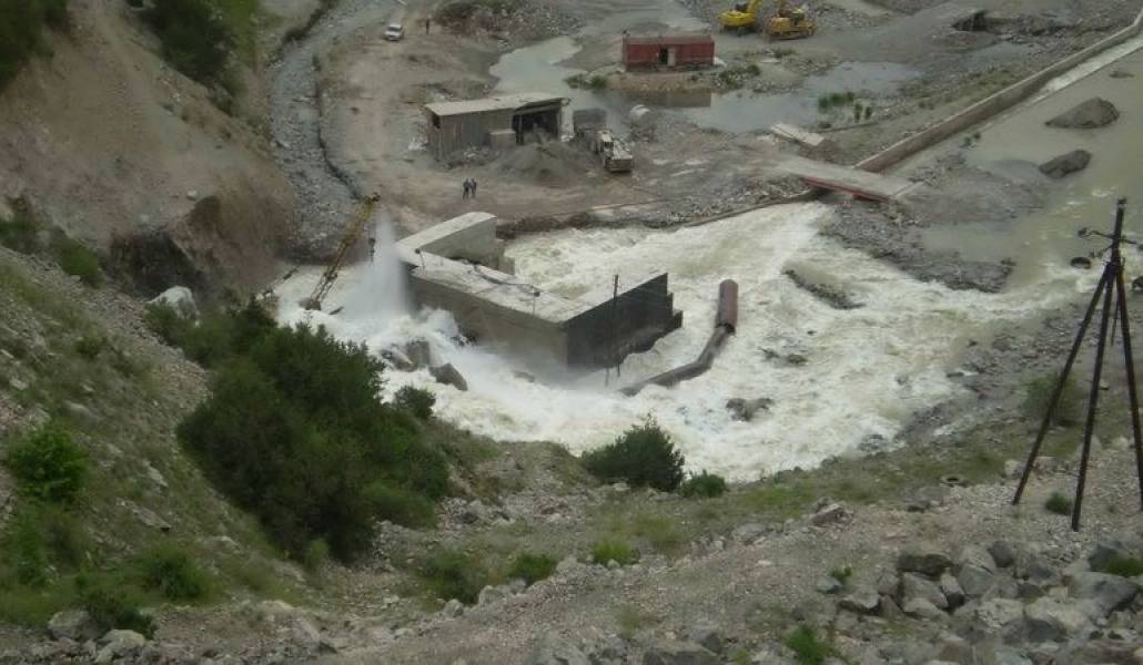 e689a7dfd4bd4c3b11fdbe1af700ec7b