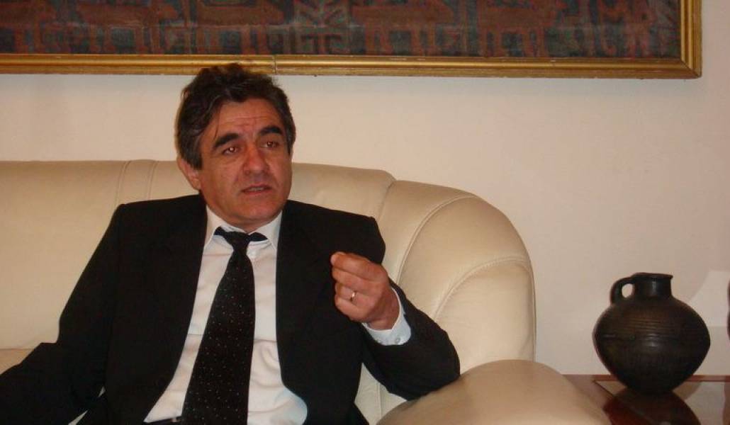 25103ff9e074c99bbfcba78cc1e26dde