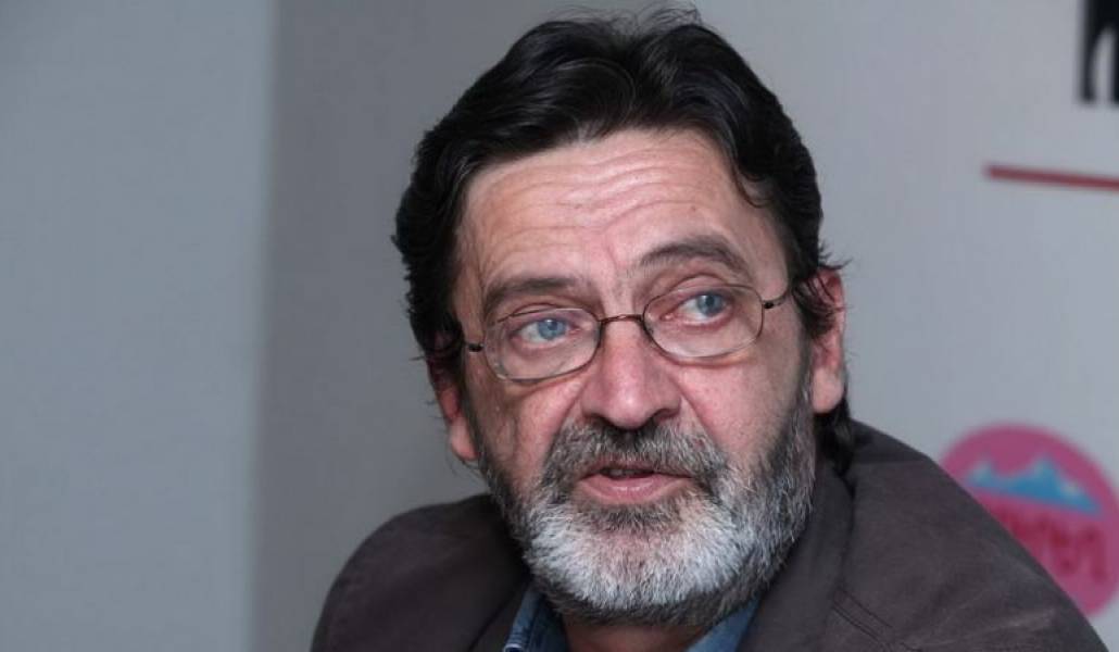 571e4e20451b6e16f72eaaf6ccb41cd1