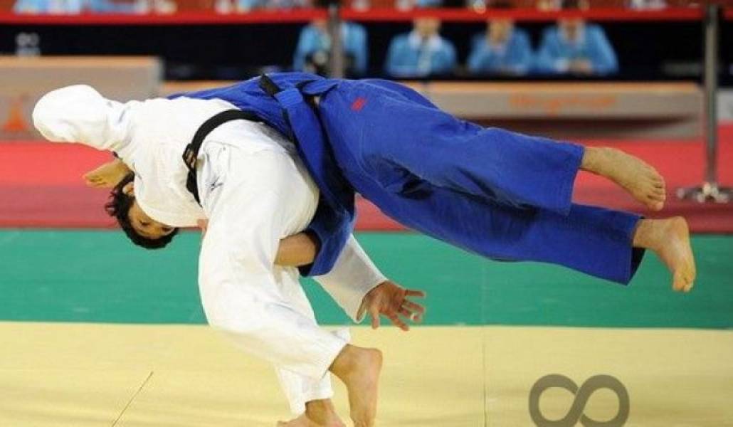 818c3312e711d0ef41c4f917efdaedfb