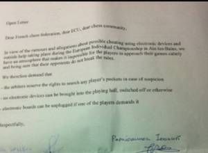 Шахматисты протестуют