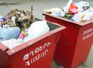 Мусор – в разные контейнеры