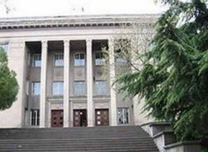 Ворвались в парламент