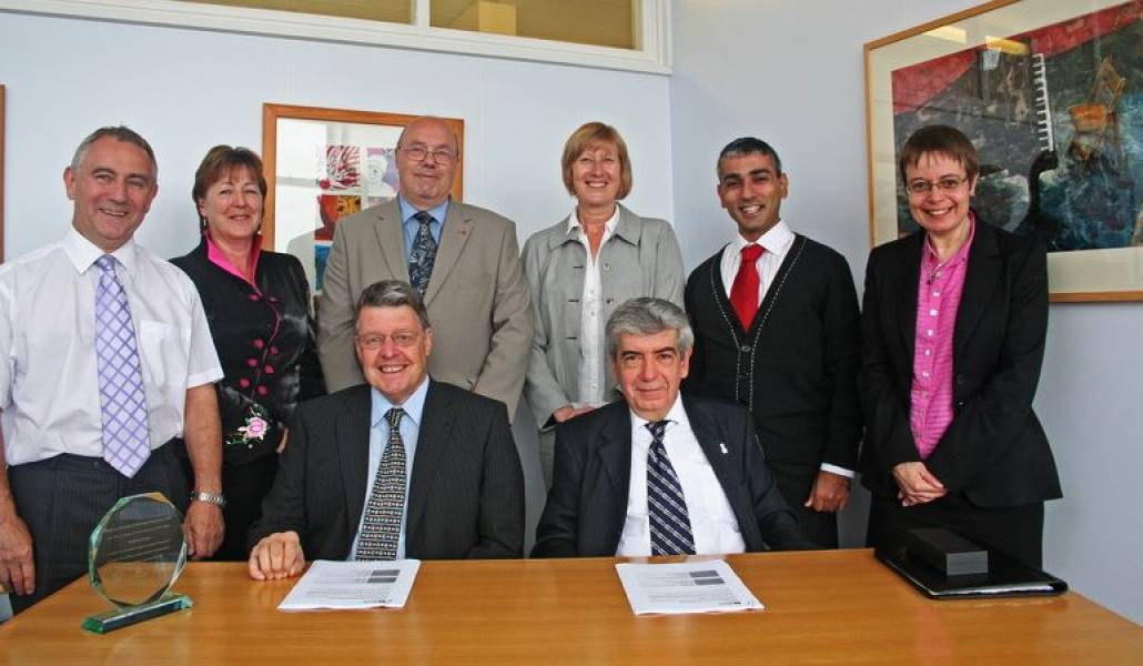 e6c32efe34056b5229a600b64dbdc006