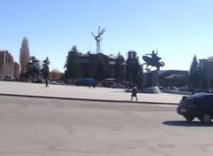 Как бездоманая девочка получила сразу два дома