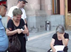 Не смогла сдержать слезы