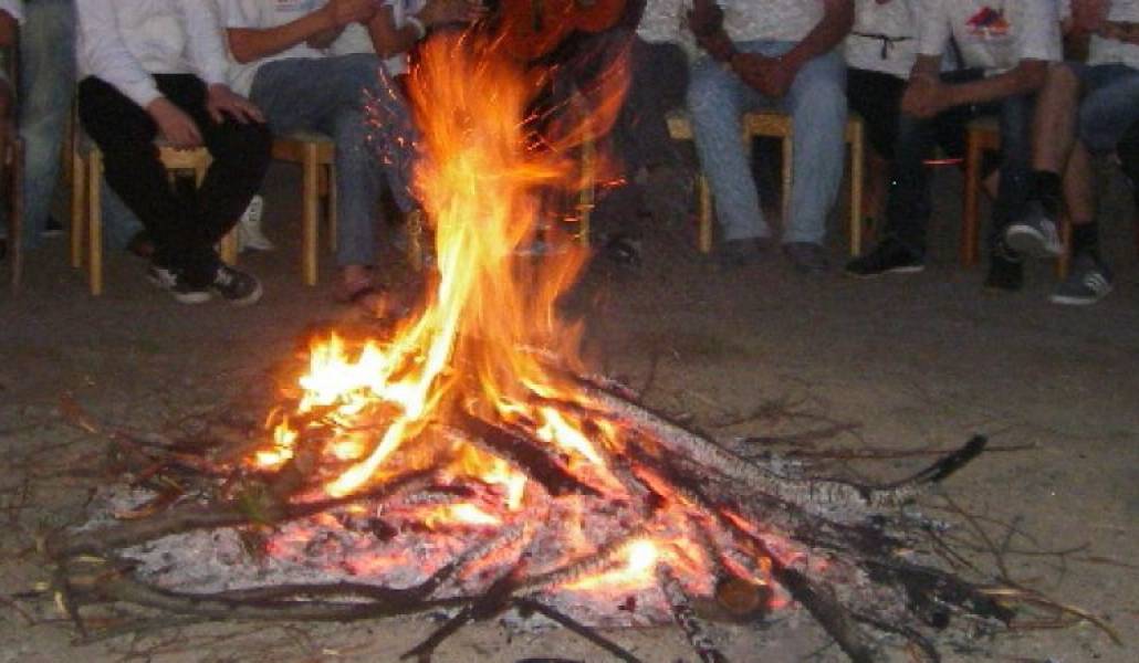 c8755cfeadc429ba3d5455c64c1d6ad9