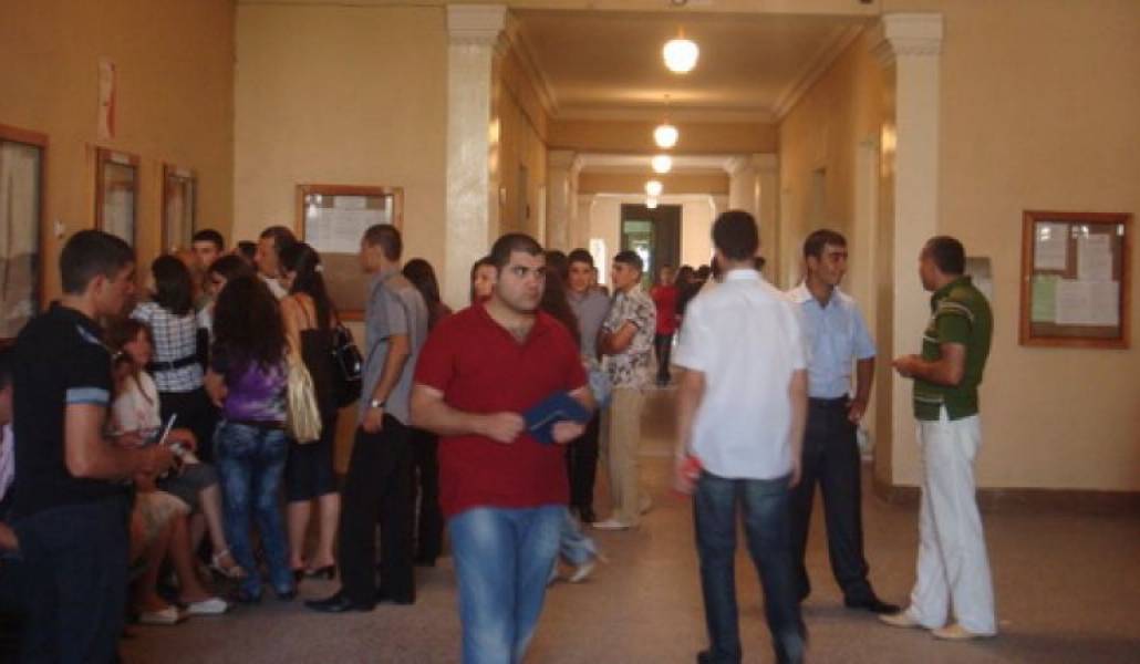 3f0f0f7105681f42e30e32e1f5124ff8