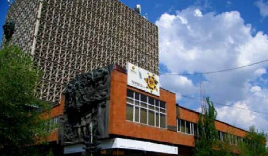 1ce18c85ccf112cade94364f714b3f64