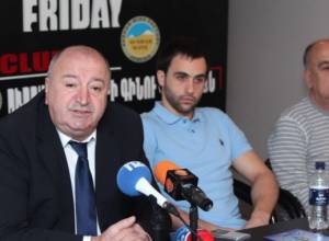 Гандбол спонсирует комбинат мясопродуктов