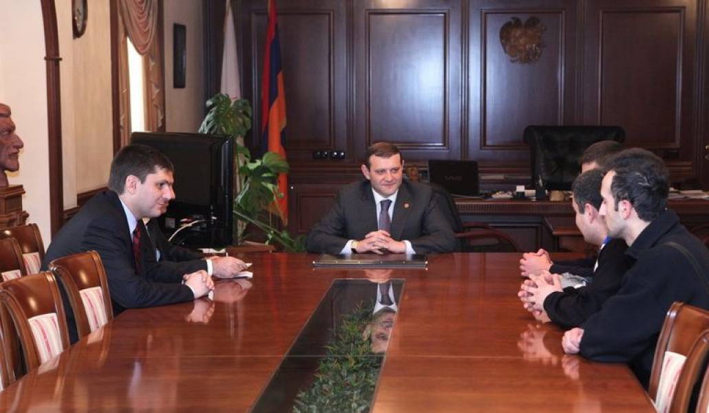 077cd419dfb1d8644814ec5a14a5eef6