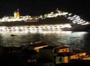 Лайнер терпит крушение