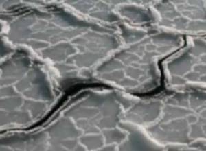 Замерзло Черное море