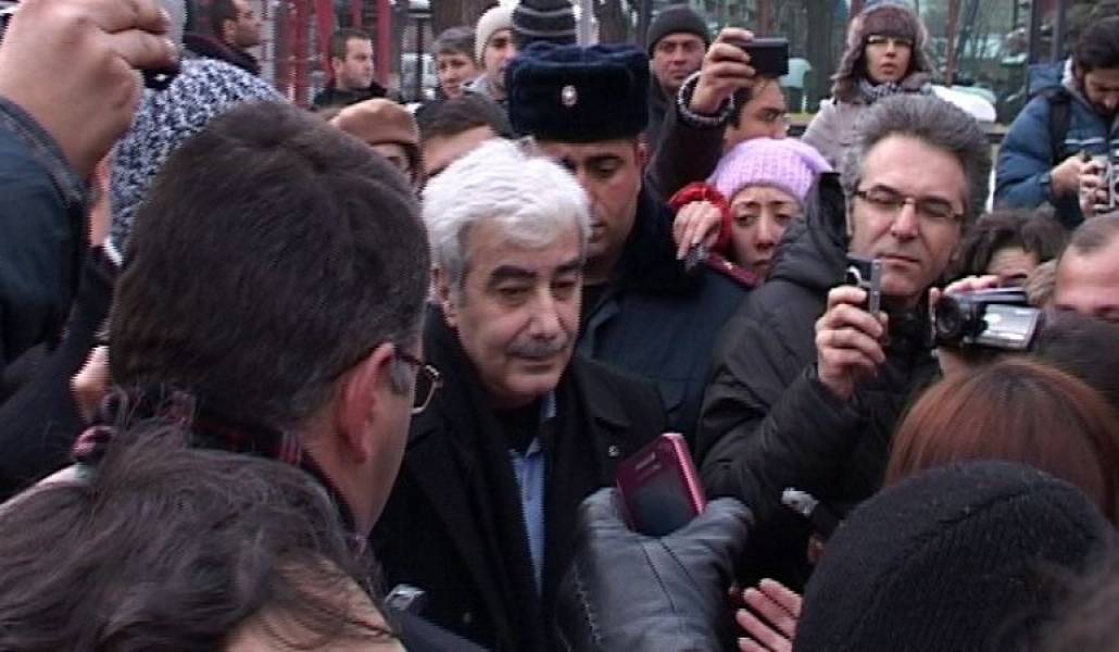 81e3a56e2ec0ec56ad91e85c59f817c5