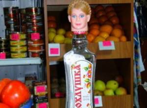 Голова Тимошенко - на бутылке водки