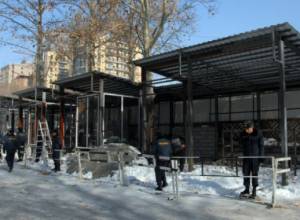 В сквере Маштоца спокойно