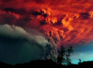 Град размером с мяч для игры в гольф в США