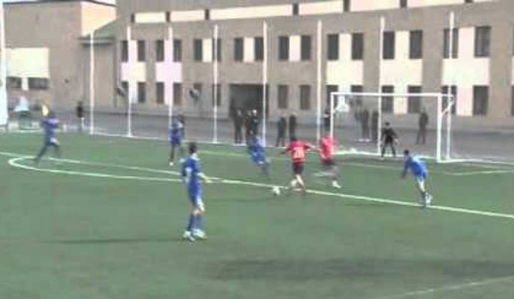 b9d8749b2a2e4a1eda74467535afa63b