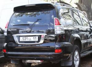 Совершили наезд на сотрудников СНБ