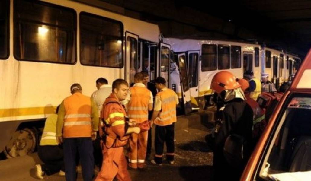 38007a716bc7bdd69729b5f7c961d3f9