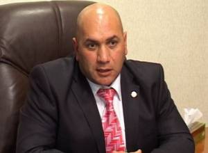 Префект займется личными делами