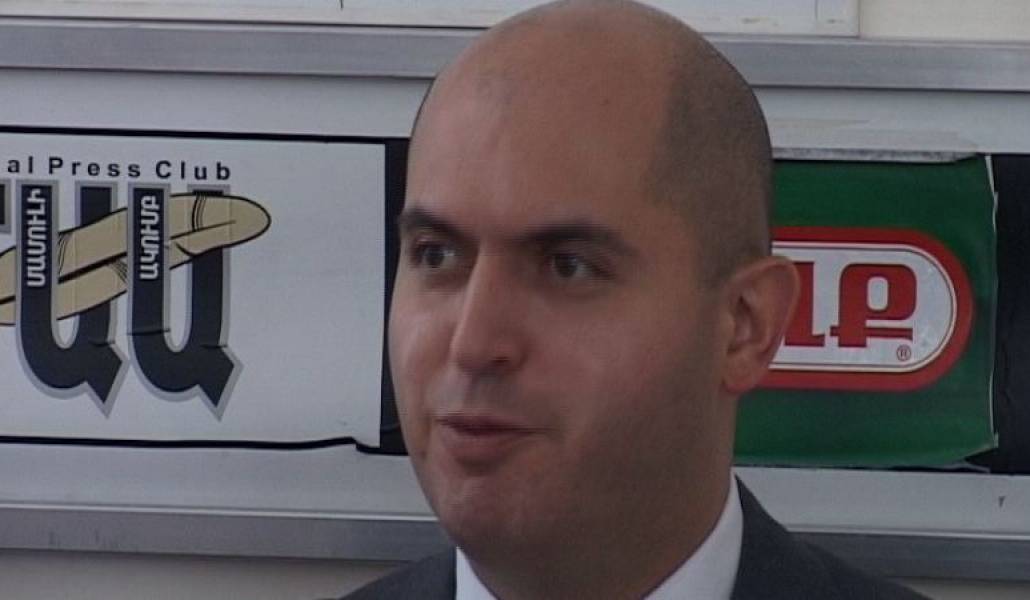 c647a498cd04e806f2ac0384fd71abc8