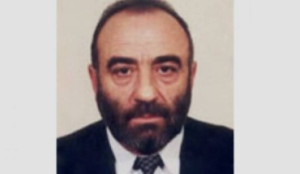 d7566e7dfb9700af85cf32dc0e003e7a