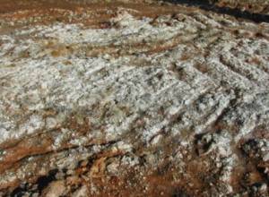 В могильнике отходов мышьяка растрескались стены