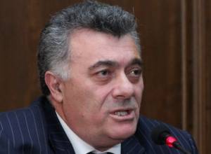 Арзуманян должен отказаться от должности