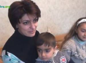 У эмиграции - молодое лицо