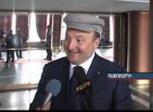 Вардан Гукасян наградил... в кредит