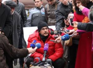 «Паруйр Айрикян несерьезно относится к выборам»