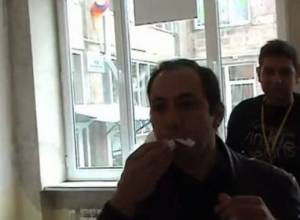 Как съесть бюллетень?