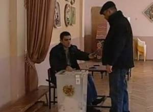 Приехали в Ереван голосовать