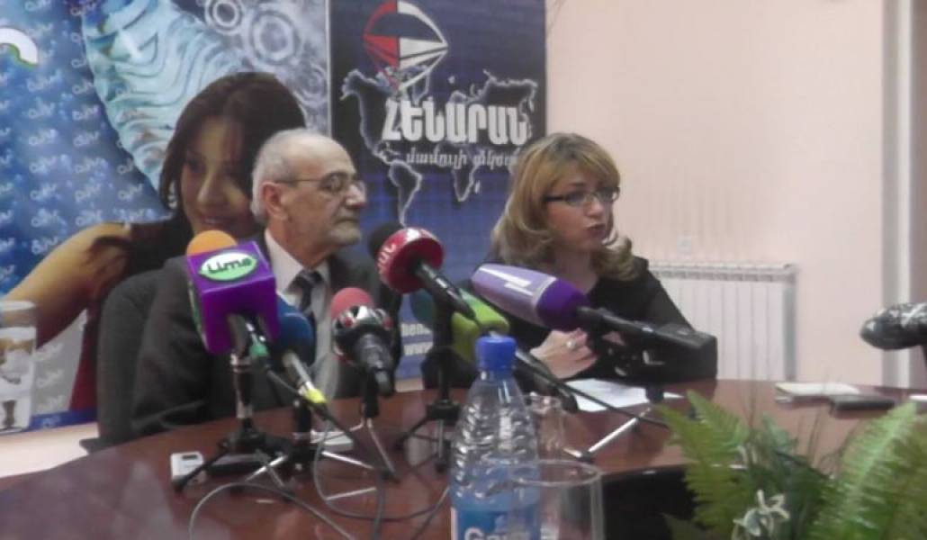 b10a2e96e09688648e544e191a83dc27