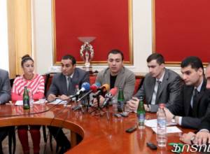 Пакет документов, представленных партией «Аракелутюн» неполон