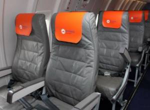 Пассажир самолета нанес ущерб