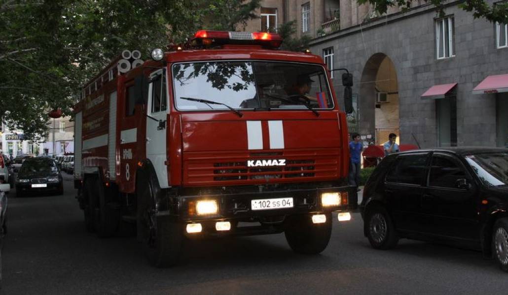 3cbf8281cf979d88116573c6b2a2d8e0