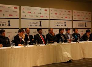 Левон Аронян сыграет с чемпионом мира