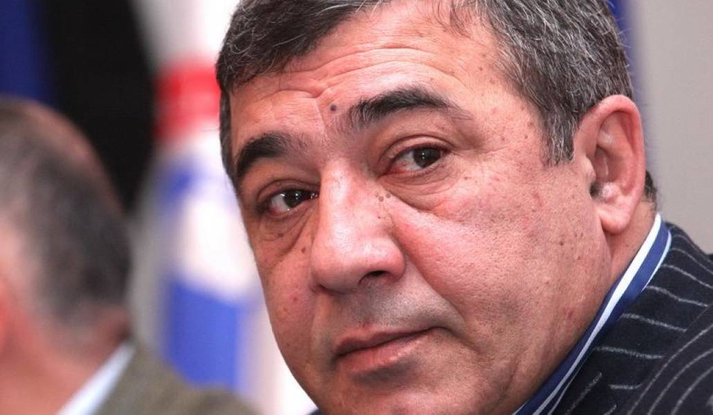 eb5ce211cafa44cb76f174eb9c91e035