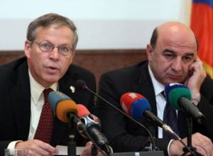 Переговоры с РФ продолжаются