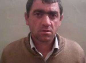 Почему задушил жену?