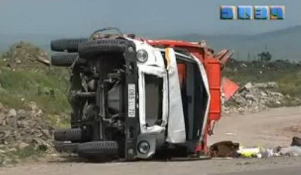 0a89793c7f89fc825be6c74e863a3af9