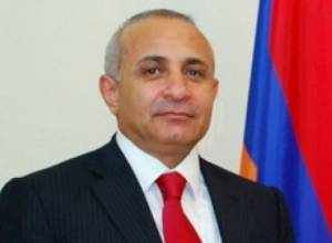 Овик Абрамян едет в СЕ