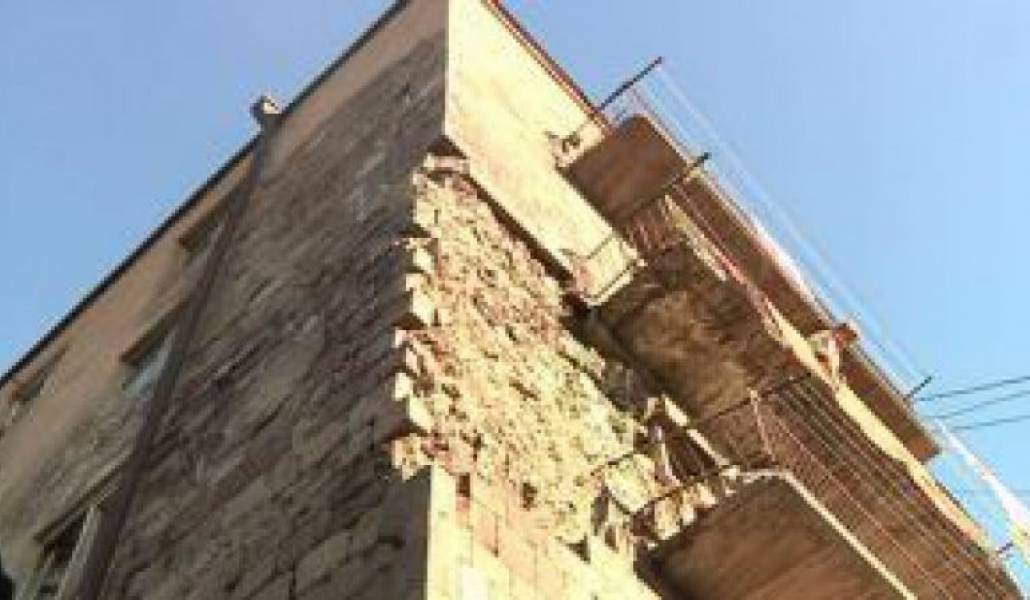 2f9cce80ccb910e2a396cad5f1faf352