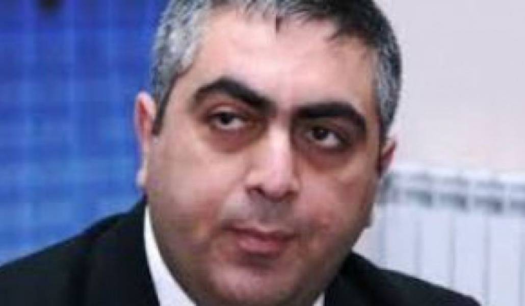 185598cba566a7dcfa44aefcb36ca72b