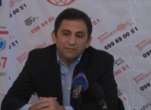 "В команде президента мало профессионалов"